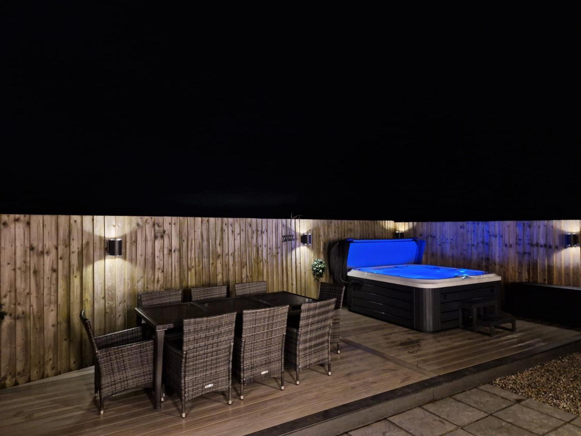 No 1 The Paddock - Spacious Holiday Home With A Hot Tub Bude Exterior foto